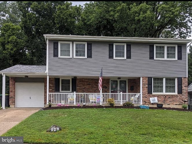 1st image of 920 Parkside Blvd