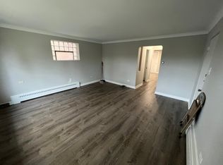 2237 Gunderson Ave #1F, Berwyn, IL 60402