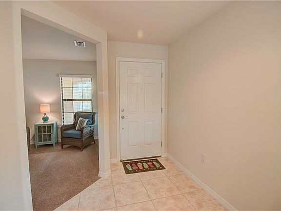 5th image of 13920 Lido St