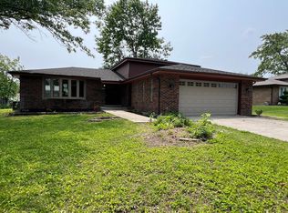 6047 Elm Ln, Matteson, IL 60443