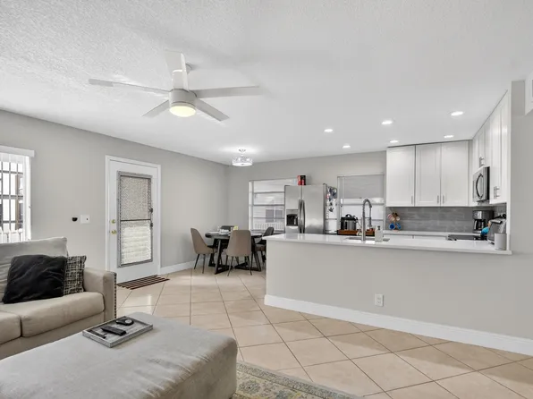 805 Flanders Q #805, Delray Beach, FL 33484