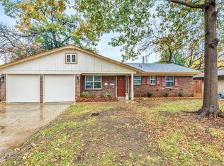 1807 Brookview Dr, Arlington, TX 76010