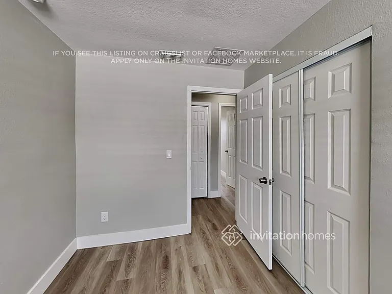 310 93rd Ave N — Photo 13