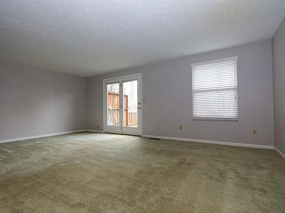 3rd image of 778 S Woodlyn Dr