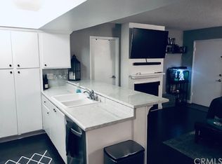 2863 S Fairview St UNIT C, Santa Ana, CA 92704