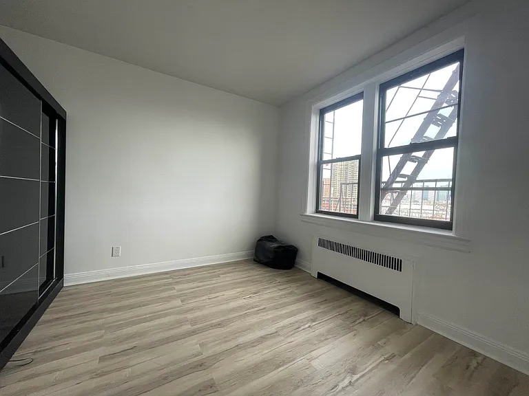 108 Palisade Ave #A3 — Photo 7