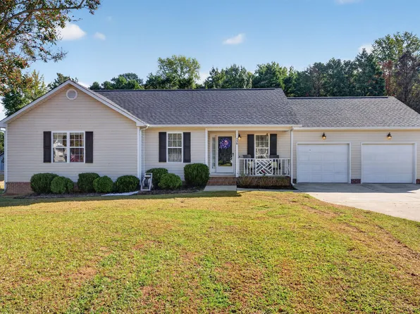 320 Grants Way, Four Oaks, NC 27524