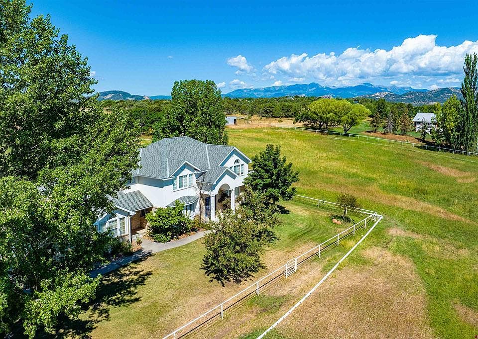 1st image of 212 Meadowlark Lane