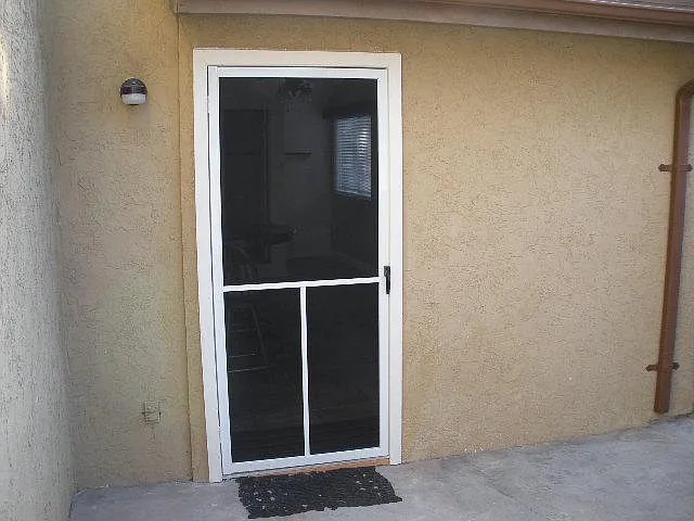 1 bed, 400 sqft, $1,800 — Photo 2