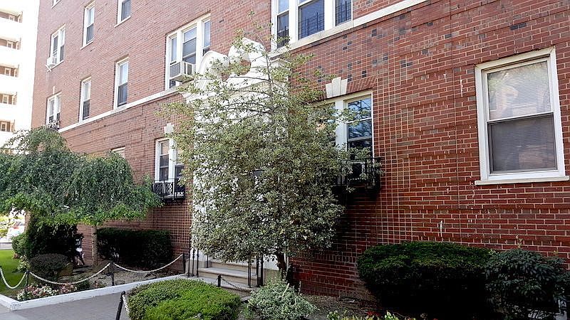 1st image of 6981 108th St APT 3F