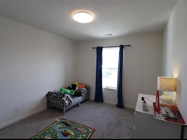 1118 Kingrail Dr — Photo 16
