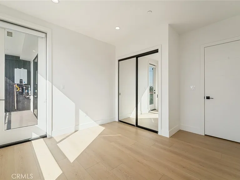 7510 Sepulveda Blvd #304 — Photo 16