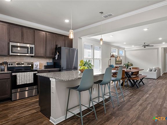 5th image of 705 Ripplewood Dr