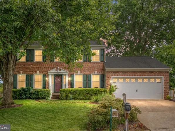 80 Spring Lake Dr, Stafford, VA 22556