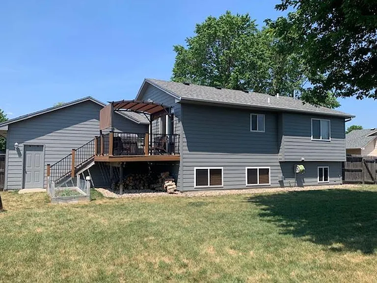105 W Ironwood St — Photo 3