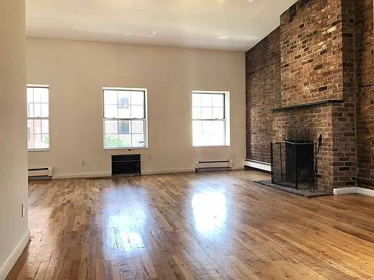 Rented by Spire Group | media 13