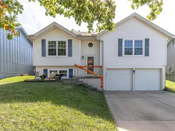 8515 NE 110th Ter, Kansas City, MO 64157