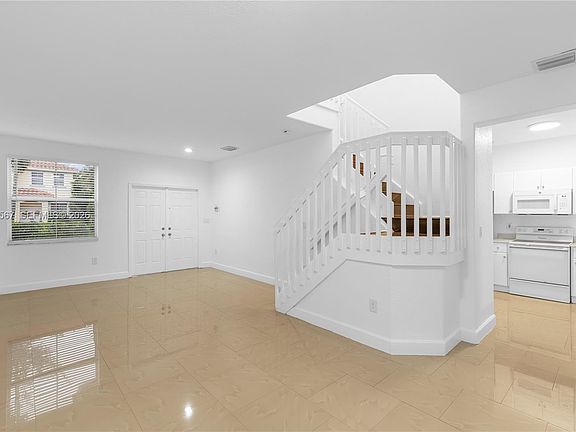 5th image of 3812 SW 171st Ter