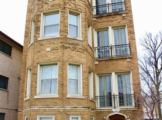 6827 N Northwest Hwy, Chicago, IL 60631