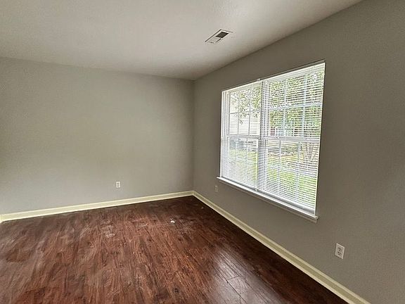 2nd image of 108 Biltford Ave