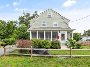 7 Charles St, Maynard, MA 01754