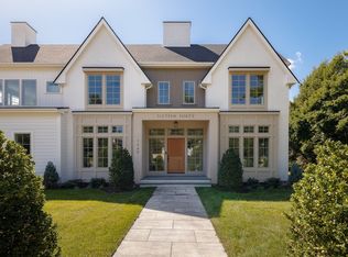 1640 Commonwealth Ave, Newton, MA 02465