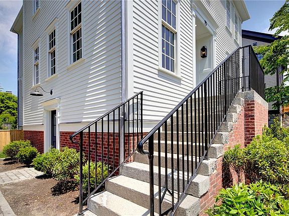 3rd image of 75 Bridge St