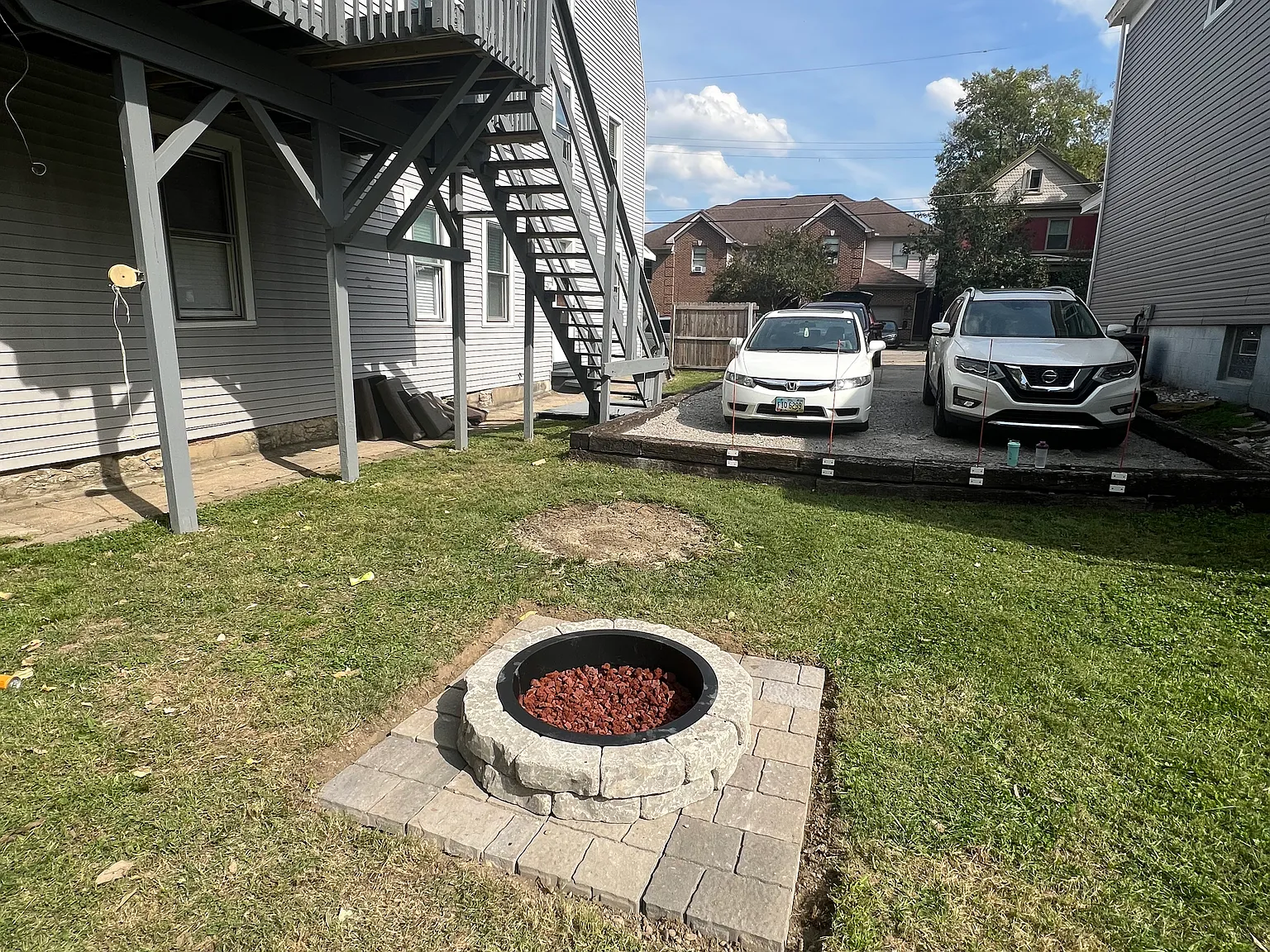 7 bed, 3200 sqft, $4,500 — Photo 3