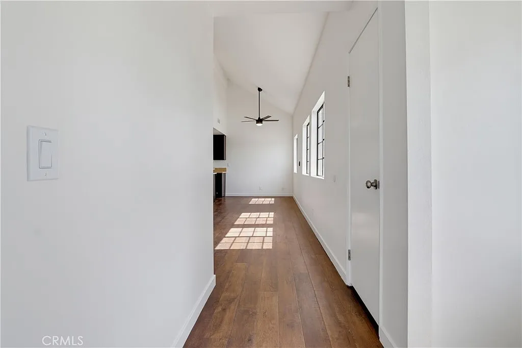 4881 Vista Dr — Photo 3