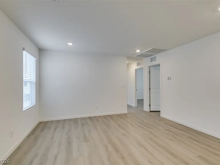 9133 Vesey Ave — Photo 31
