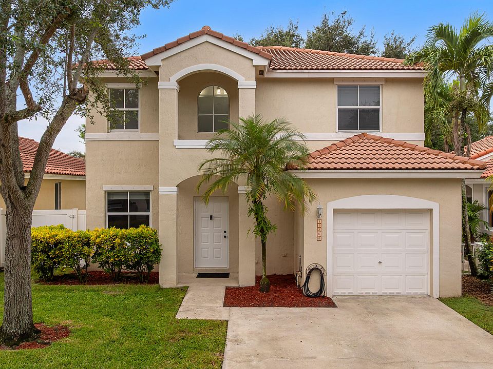 1st image of 15266 SW 49TH Street