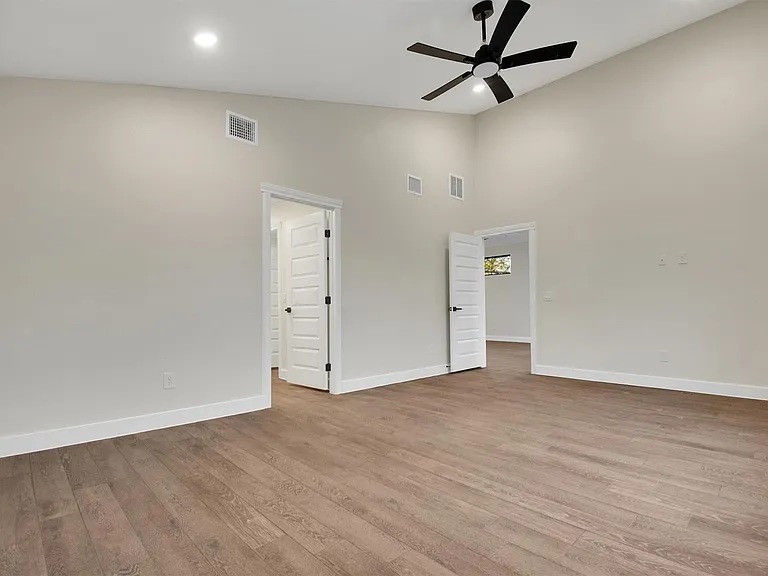 336 Nene Ln — Photo 13