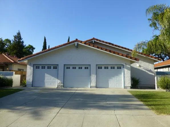 335 Nature Dr, San Jose, CA 95123