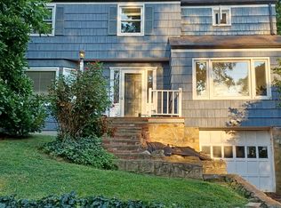 1307 Oakmont Rd, Charleston, WV 25314