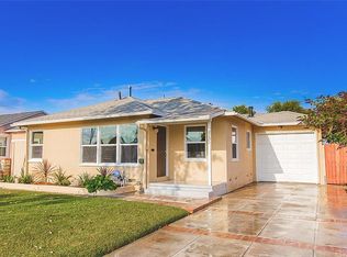 2131 Cedar St, Santa Ana, CA 92707