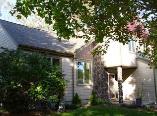 715 Crystal St, Ames, IA 50010