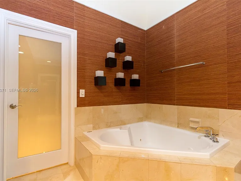 888 Brickell Key Dr #2802 — Photo 40