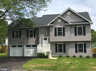 3075 Perch Dr, Riva, MD 21140