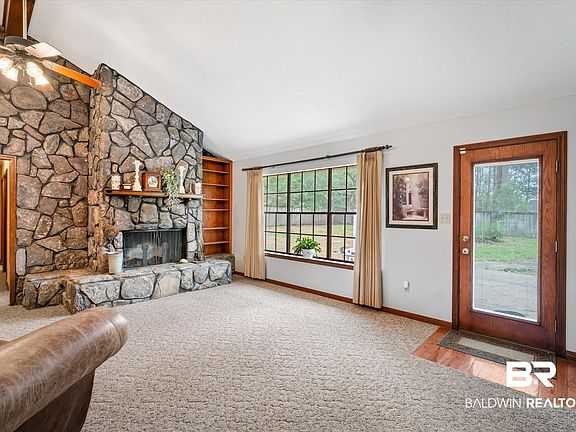 5th image of 5067 Waltman Rd