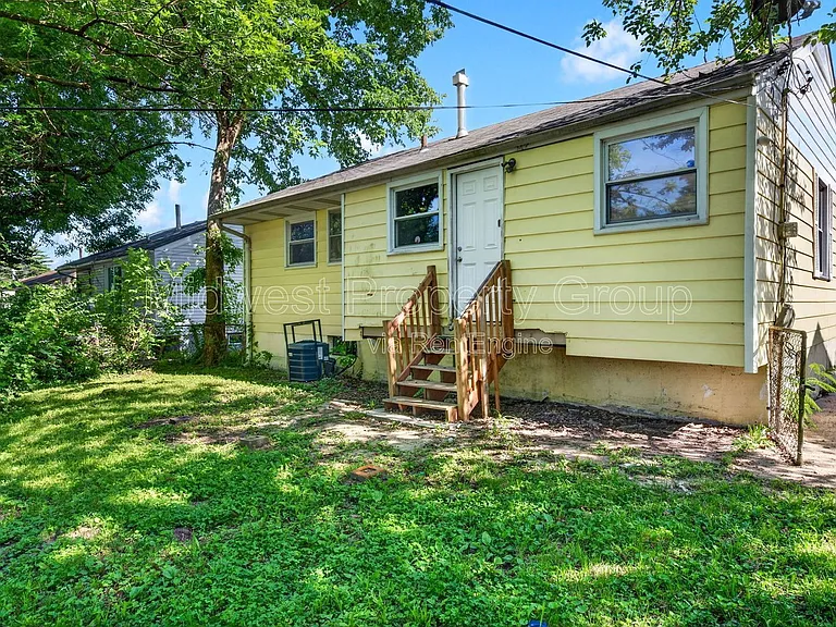 345 Caithness Rd — Photo 24