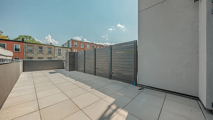 Rented by Nooklyn NYC LLC | media 7