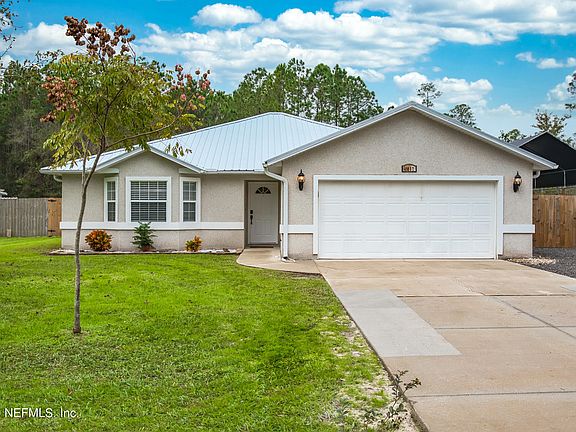 3rd image of 4017 Red Pine Ln