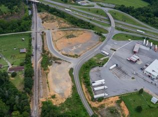 5110 Northfork Rd, Elliston, VA 24087