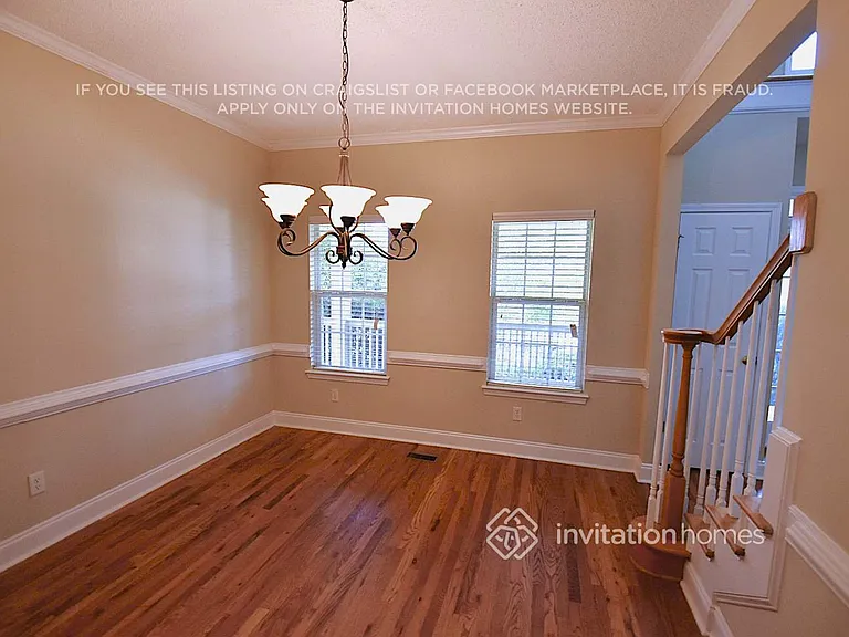 6000 W Rosie Ln SE — Photo 4