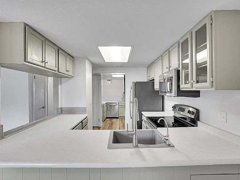 5924 S Willow Way — Photo 15