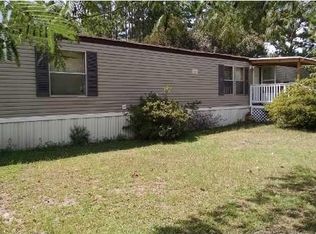 209 Brim Rd, Bonneau, SC 29431