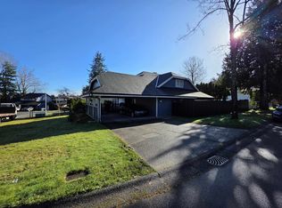 6524 133a St, Surrey, BC