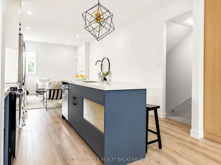 1208 Fanshawe Park Rd E #3 — Photo 8