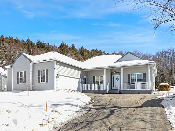 2nd image of 581 Red Barn Rd