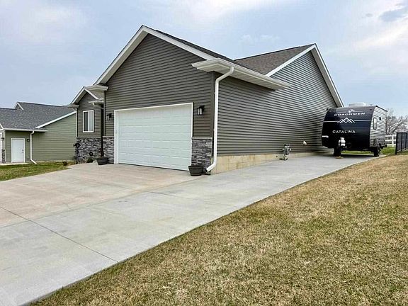 2nd image of 425 Galileo Dr